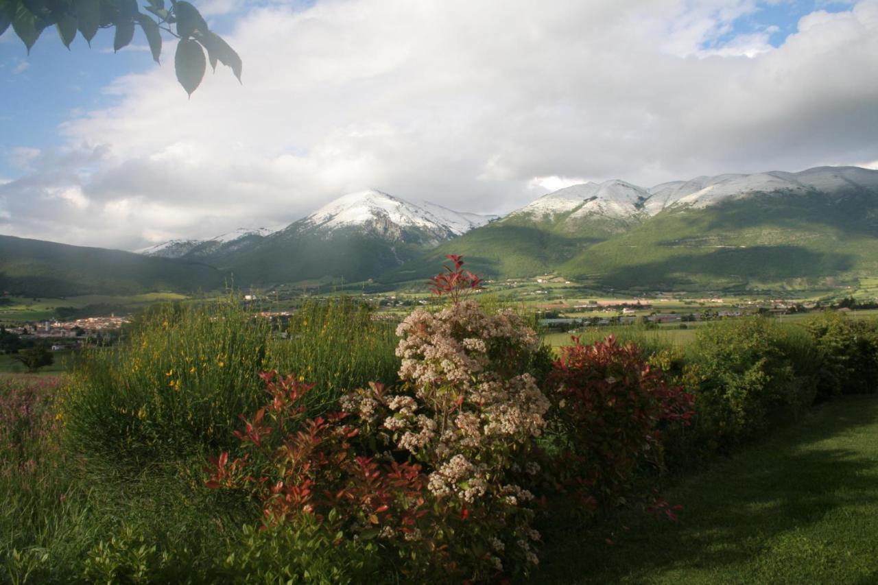 Agriturismo La Cascina Di Opaco Norcia Bagian luar foto